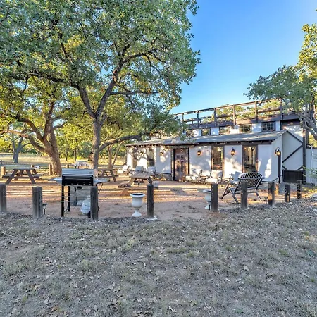 Vitner Cottage: Hot Tub-Pet Friendly-10-Mins To Downtown!